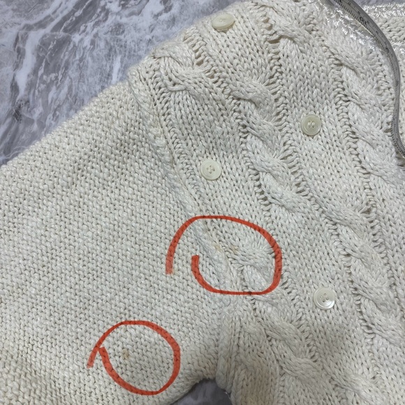 Liz Claiborne Collection Women’s Sweater Ivory Cable Knit Buttons Vintage Preppy - Picture 7 of 10